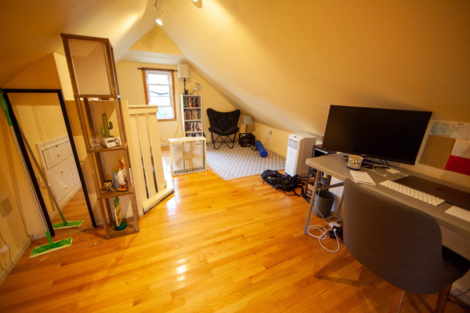 302 Colchester Ave - Image 26