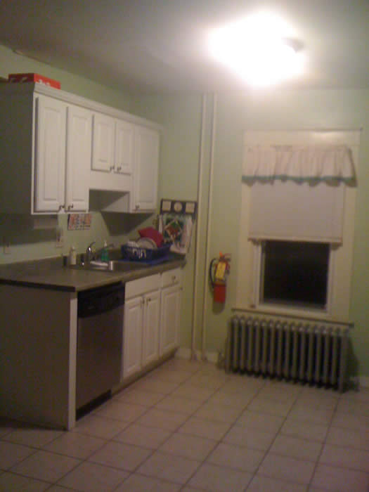 302 Colchester Ave - Image 34