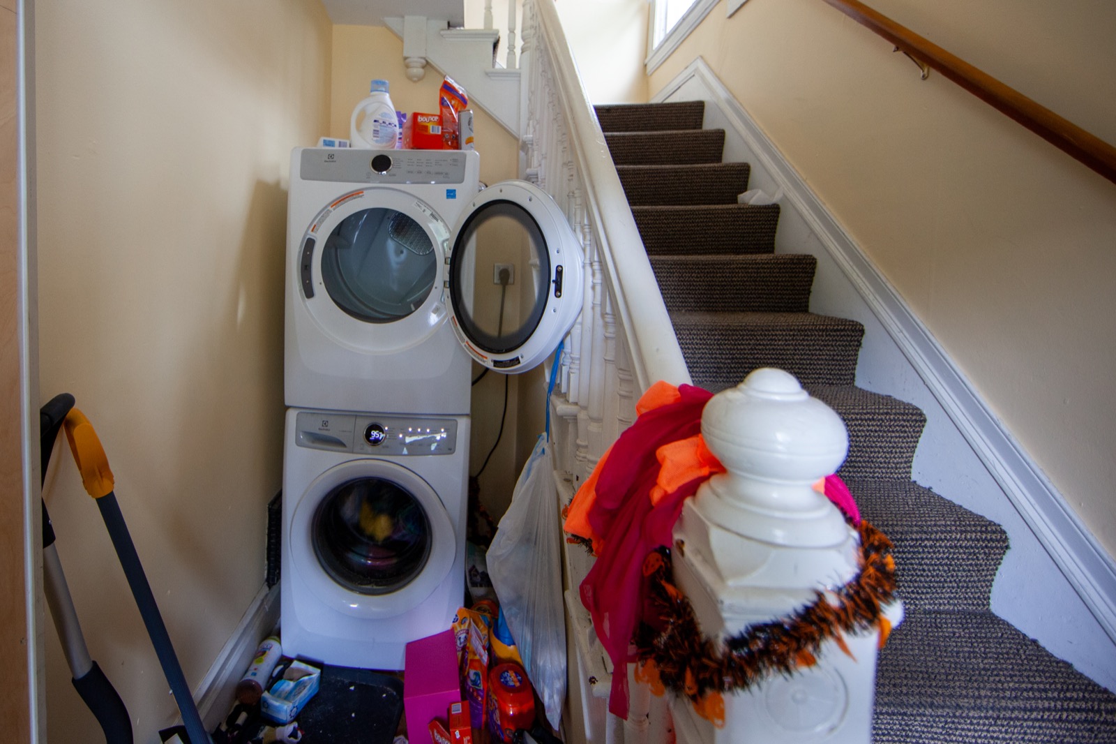 70 Buell St - Image 19