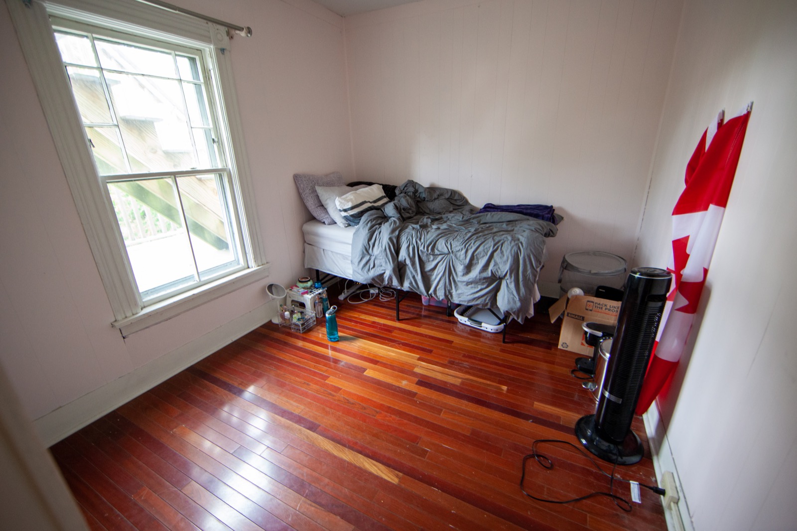 70 Buell St - Image 23